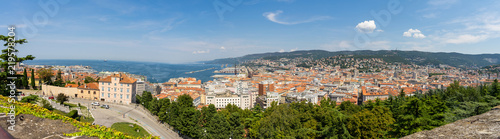 Panoramica Trieste dal Castello di San. Giusto