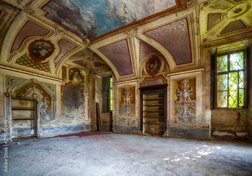 Marode Villa auf dem Bauernhof