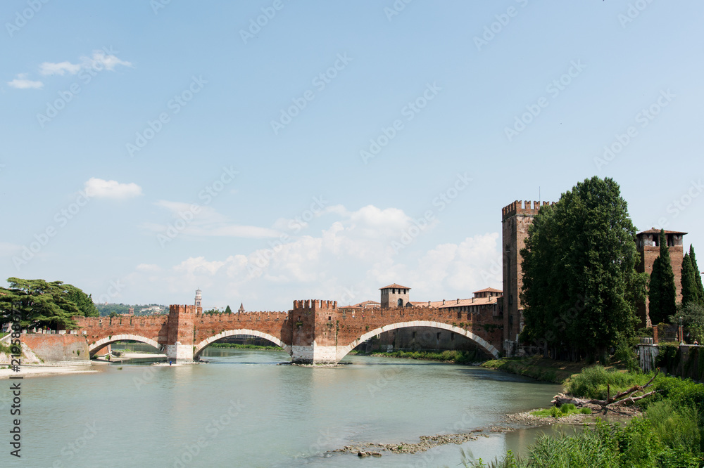 Brücke zur Burg von Verona, Italien