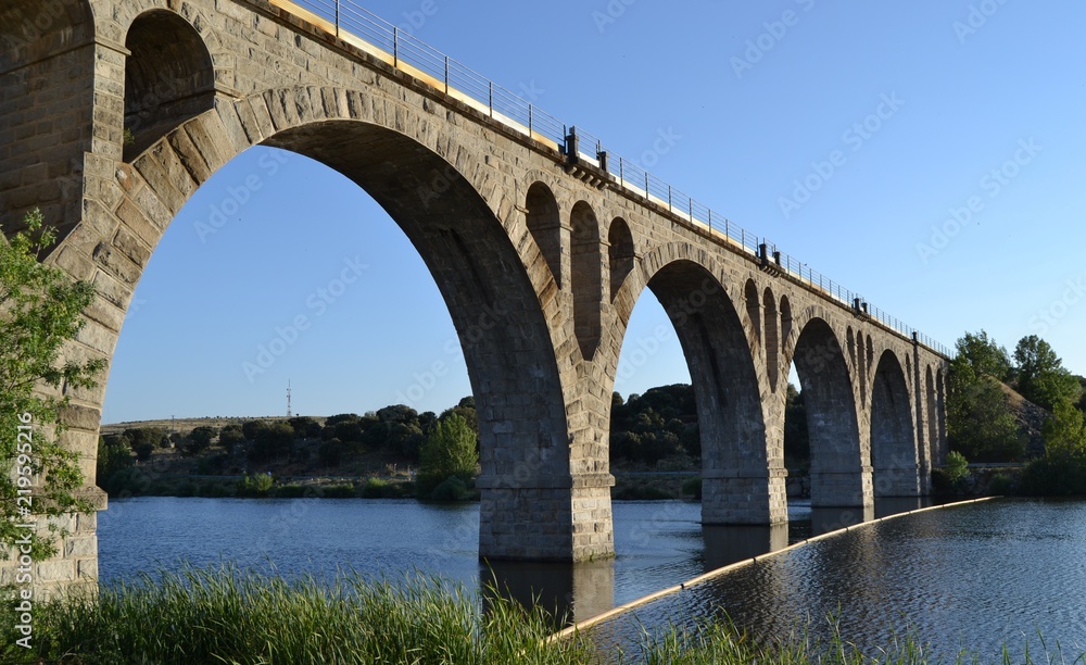 Represa Fuentes Claras