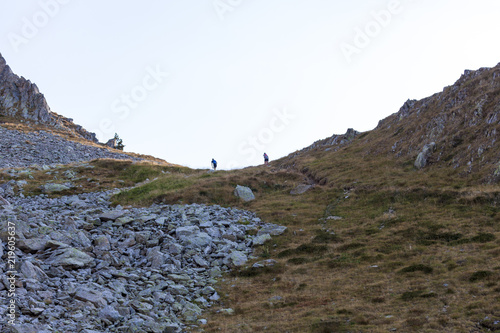 Obraz na płótnie Trail en haute montagne du Mercantour w salonie