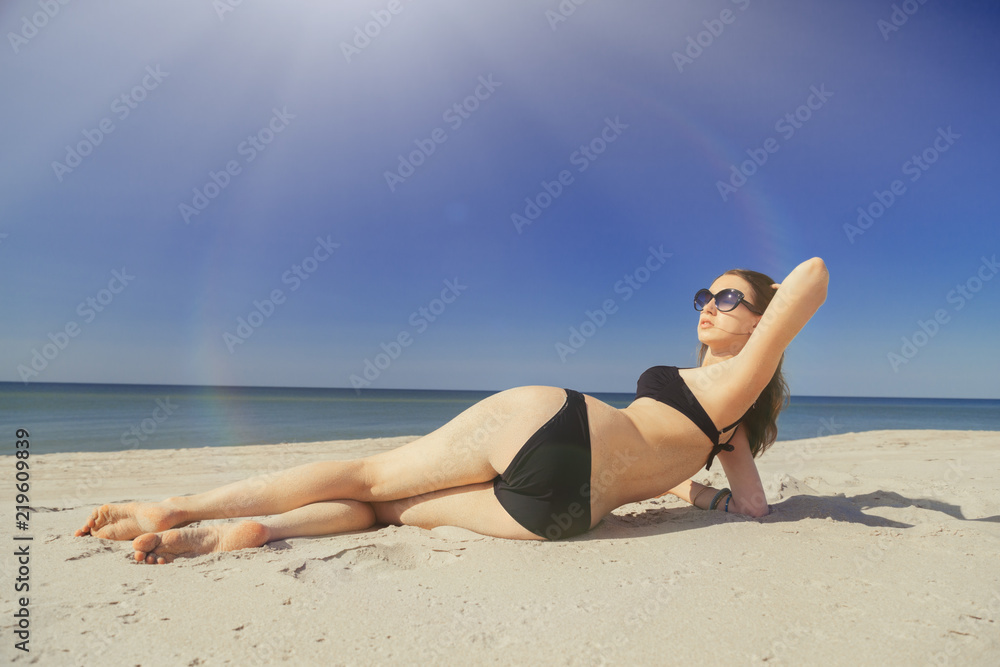 Fototapeta premium woman on beach