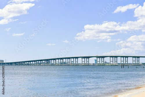 Biloxi Bay Bridge connecting Ocean Springs and Biloxi, Mississippi © seliveoak