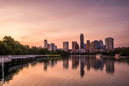 Austin Texas Skyline © Ruben