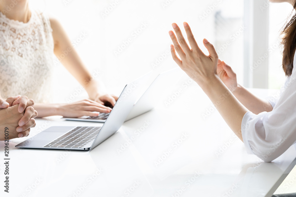 Fototapeta premium asian business group working in office