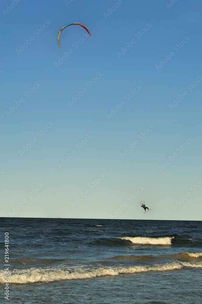 Kitesurfer