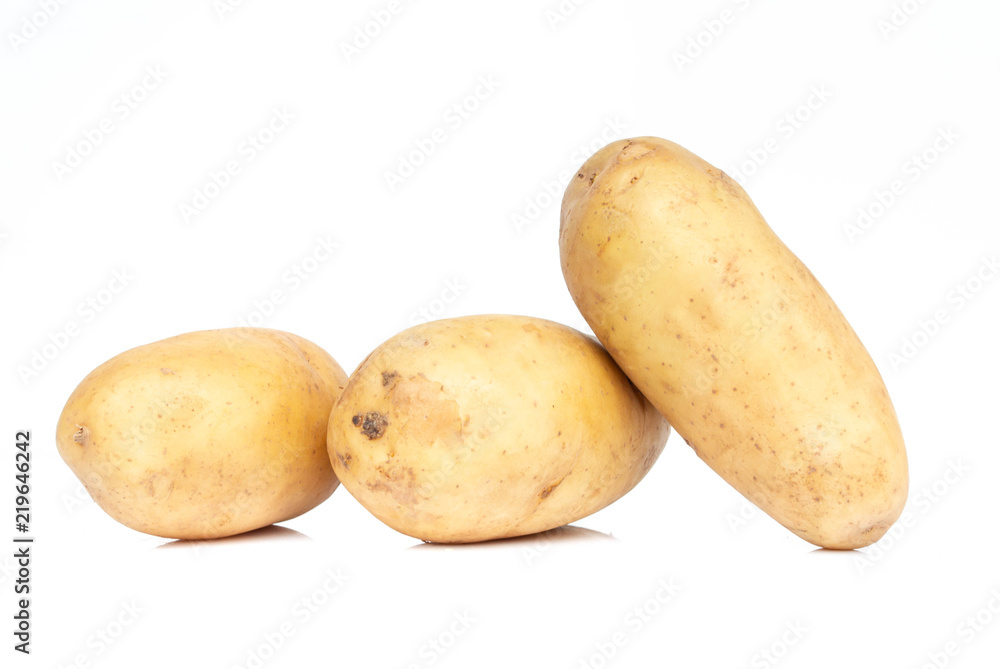 potato isolated on white background potato isolated on white background
