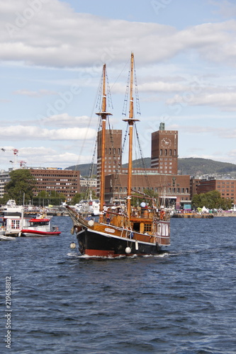 Photography Voilier dans le port de Oslo, Norvège