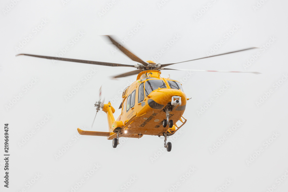 Fototapeta premium lincoln and nottingham air ambulance