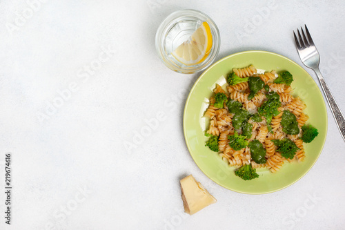 pasta fusilli with broccoli