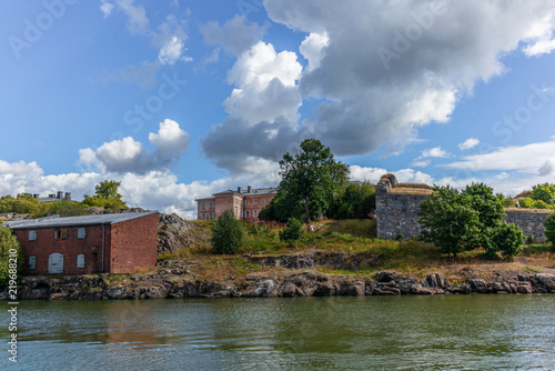 The defense walls, old houses and cobbled streets of Suomenlinna - 6
