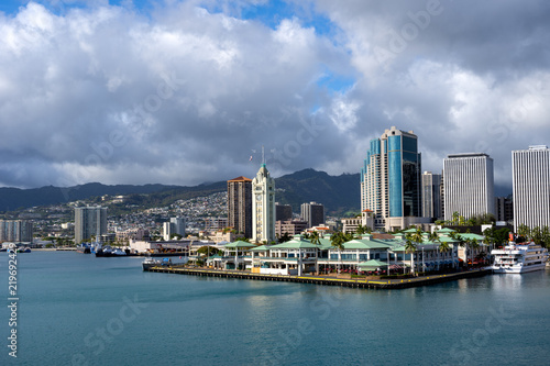 Honolulu Cruise Port - Aloha Tower © kpeggphoto
