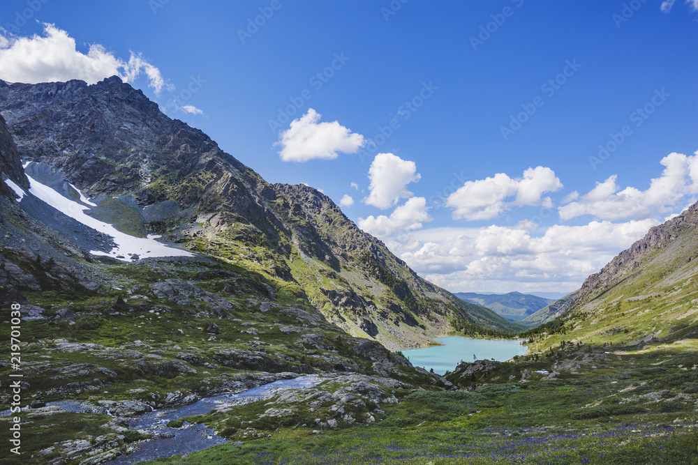 Lake Kuiguk. Altai Mountains landscape