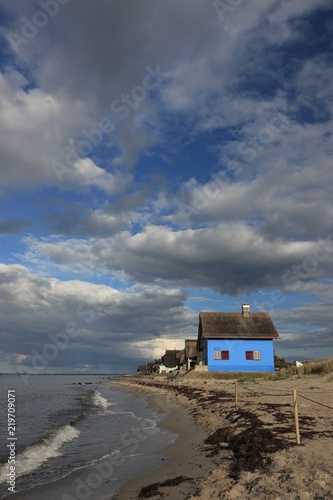idyllische Häuser an der Ostsee am Strand in Graswarder Heiligenhafen
