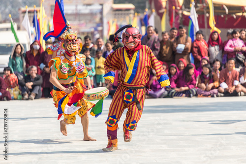 チベット仏教、マスクダンス「チャム」ブータン寺で