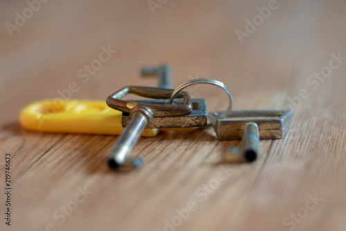 Different keys in a bunch on keys 