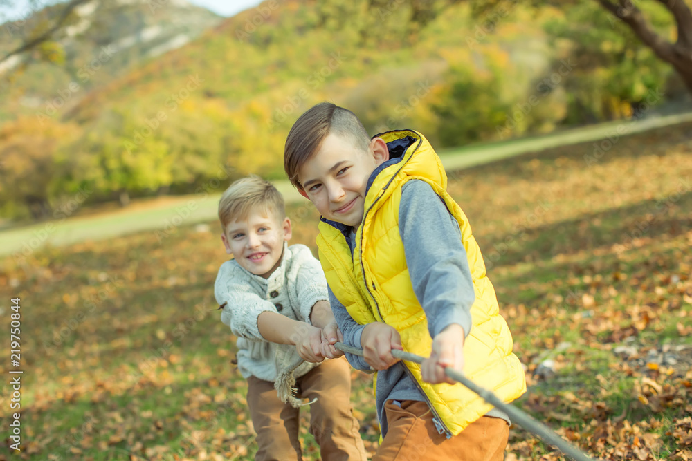 Children's fashion in autumn
Children's fashion in autumn