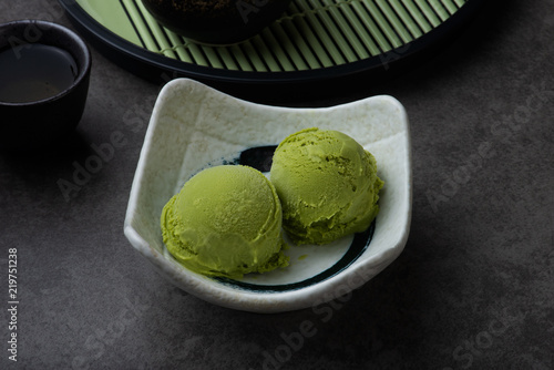 green matcha ice cream