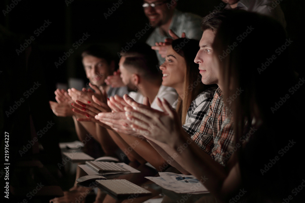 Fototapeta premium close up. business team applauding their successful work