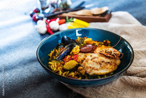 Chicken and chorizo paella with Mussels