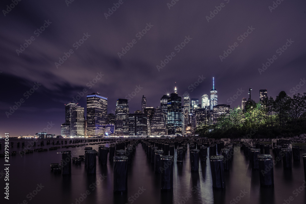 Financial District New York bei Nacht