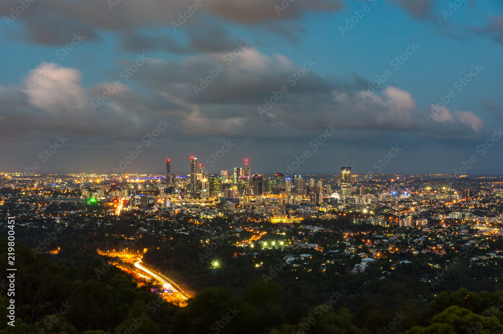 Naklejka premium Brisbane cityscape at night