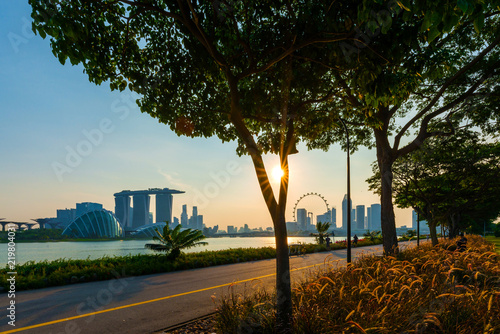 Tableau sur toile Beautiful walk way in the East Coast Park, Singapore