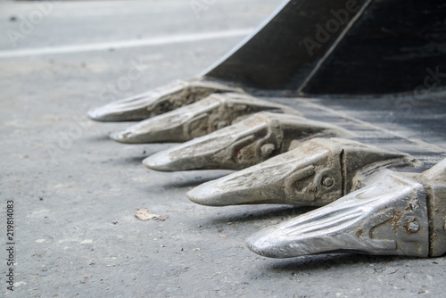 Excavator, hydraulics, tires, screws