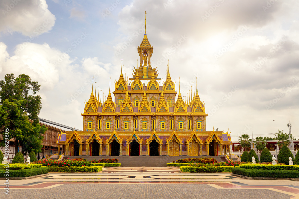 Wat Tha Sung, Wat Tha Sung Attractions of the culture of Buddhism. Amazing Thailand of tourism.