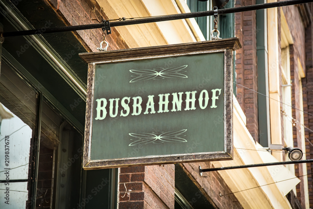 Obraz premium Schild 320 - Busbahnhof