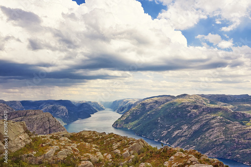 atemberaubender Ausblick auf Fjord