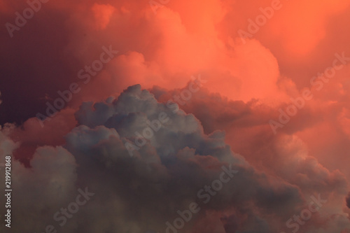 Fototapeta Naklejka Na Ścianę i Meble -  Beautiful clouds in the sky at sunset