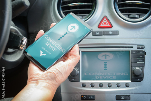 Connecting smart phone to the car audio system
