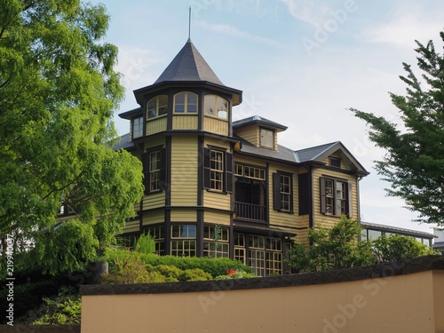 Wallpaper Mural Scenery of "Yamate Italian Garden" in Yamate district of Yokohama. Torontodigital.ca