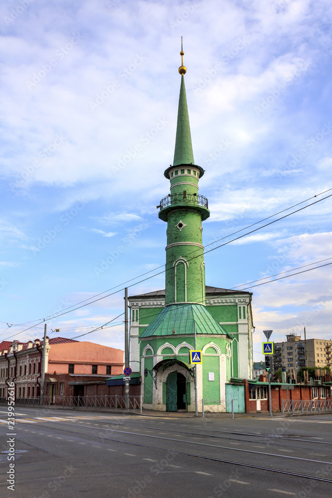 Obraz premium The Soltan Mosque in Kazan, Russia, built in the Tatar-Bolghar traditions of medieval architecture combined with national romance style.