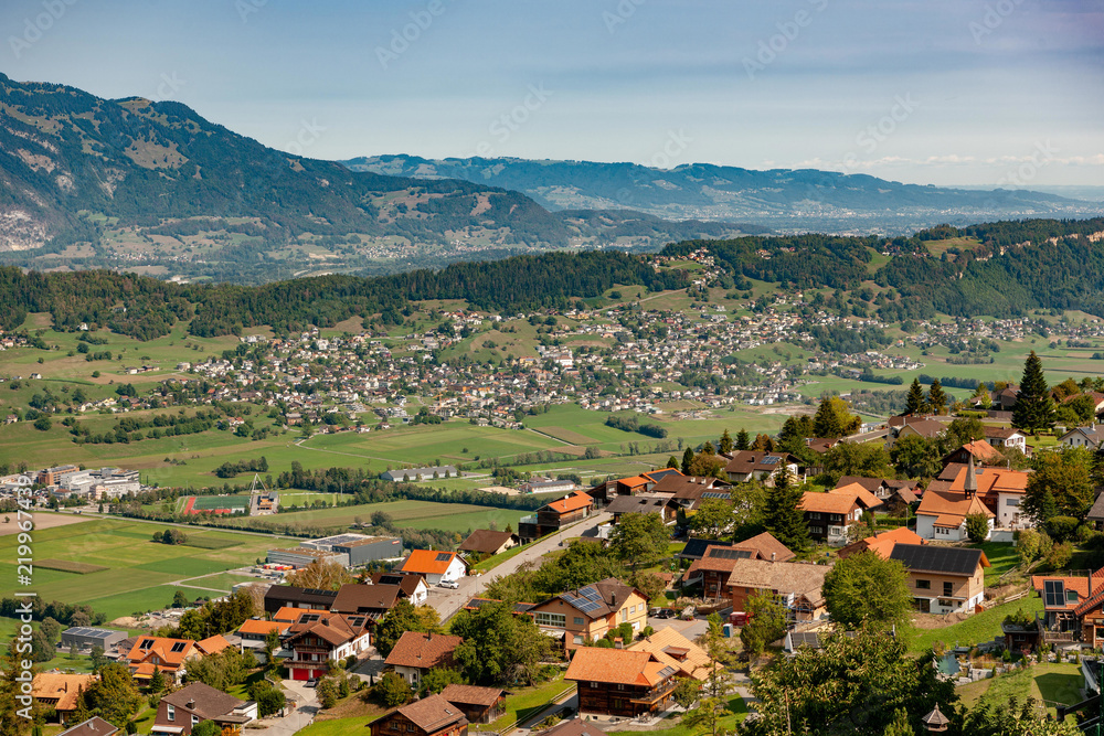 Liechtenstein, Rhein, Schweiz - von Planken aus gesehen