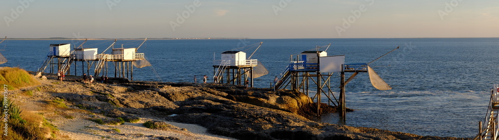 Carrelets vers Saint Palais sur Mer Carrelets vers Saint Palais sur Mer