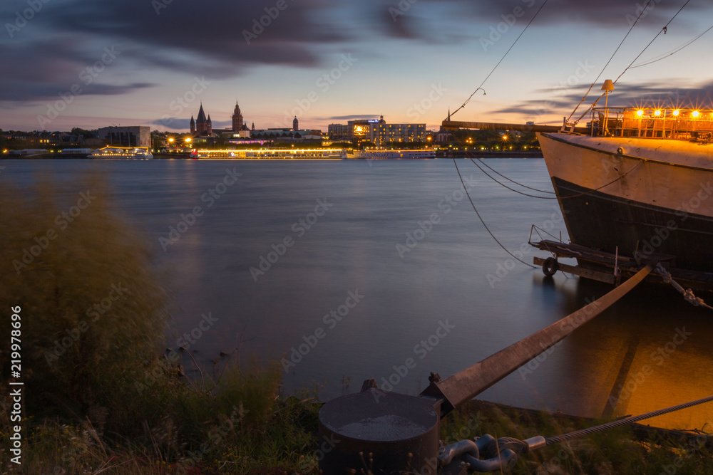 Cityscape of Mainz with in the evening