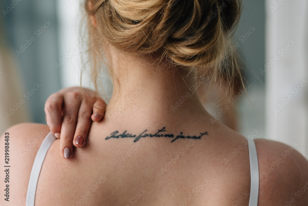 Discover 121+ embossed tattoo super hot vova.edu.vn