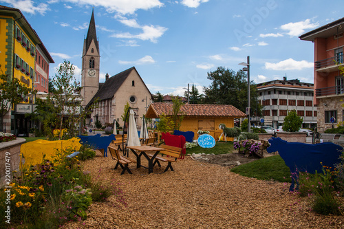 Schilderij op canvas Cles Trentino Piazza