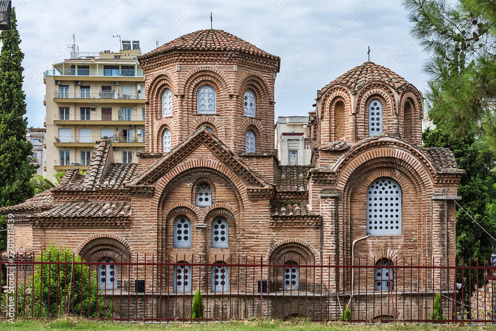 Fototapeta premium Thessaloniki, Greece - August 16, 2018: Panagia Chalkeon church, Thessaloniki, Greece. Panagia Chalkeon Church was founded in 1028. Thessaloniki.