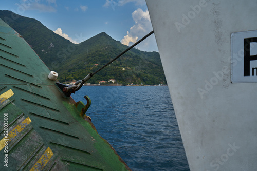 Fähre Bucht von Kotor photo