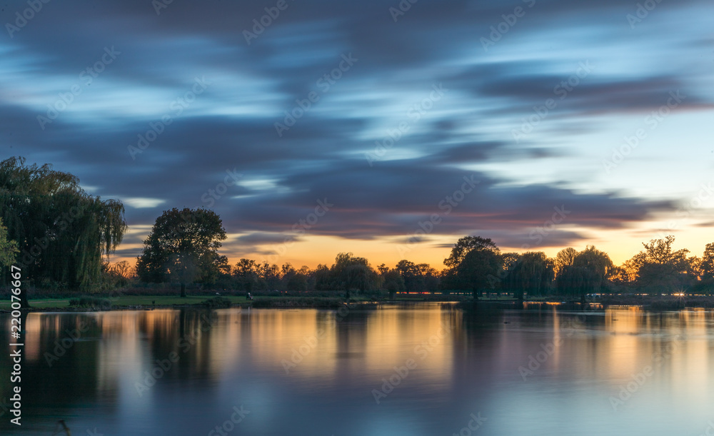 Fototapeta premium cloudy sunrise