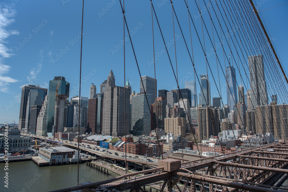 Brooklyn Bridge mit Blick auf Manhatten