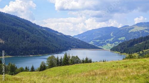 Fototapeta Naklejka Na Ścianę i Meble -  View on the lake between mountains