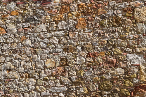 Muro in mattoni in Toscana © Matteo