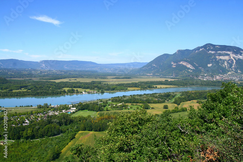 le Rhône entre la Savoie et l'Ain