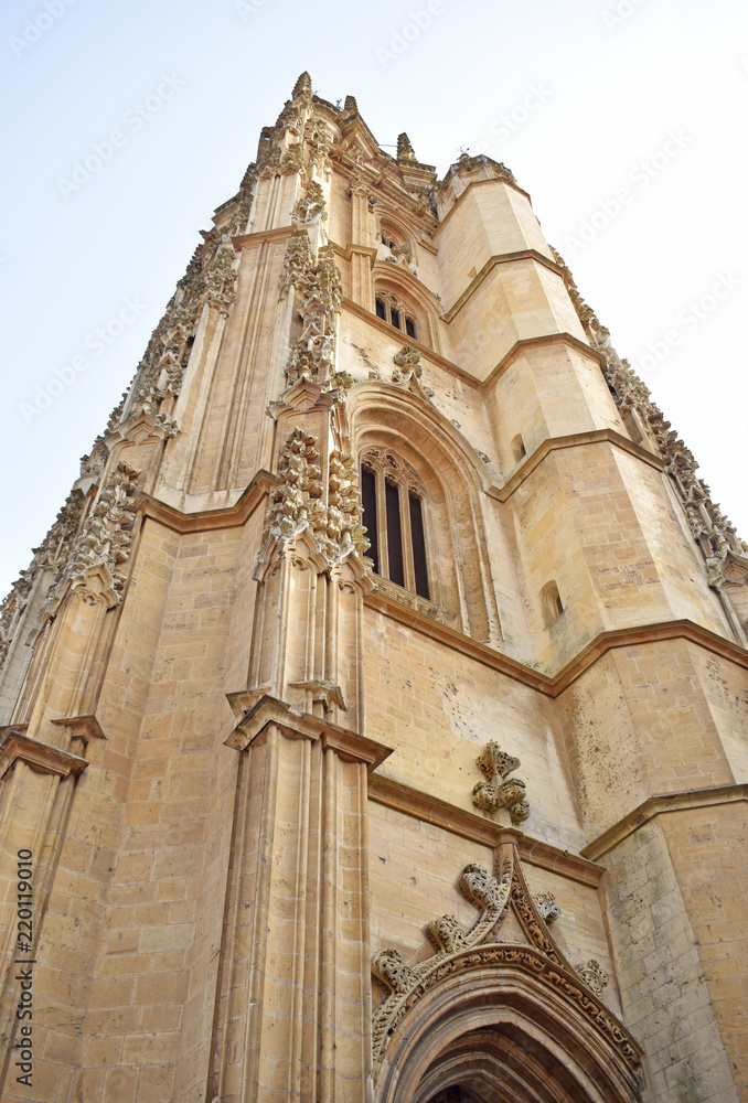 Catedral de Oviedo en España

