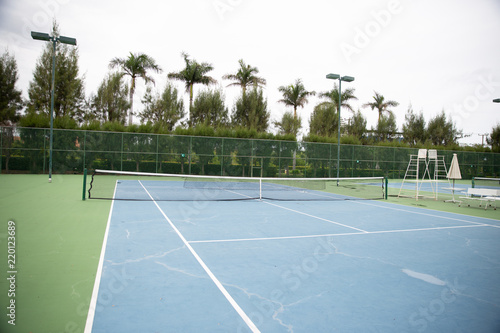 Wallpaper Mural tennis court Torontodigital.ca