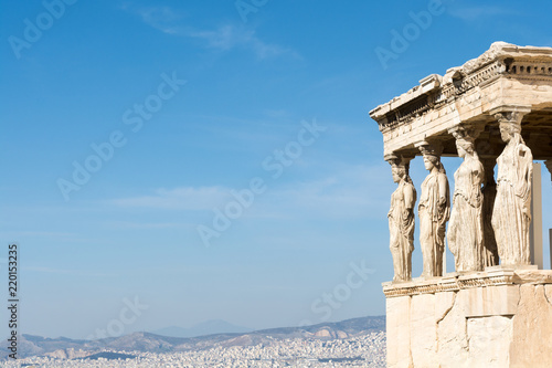 Obraz na plátně Female statues called caryatids in the Erechtheion at the sacred rock of the acr